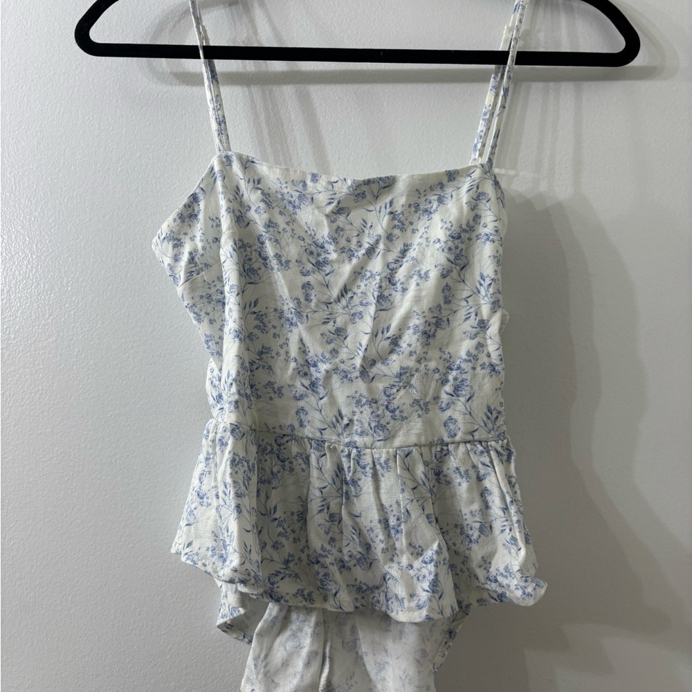mi ami Blue and White Floral Bow Top